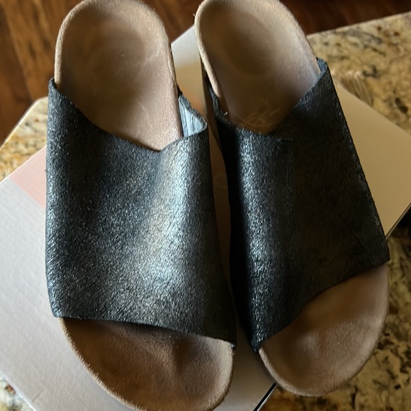 Cute wedges - Picture 2 of 6